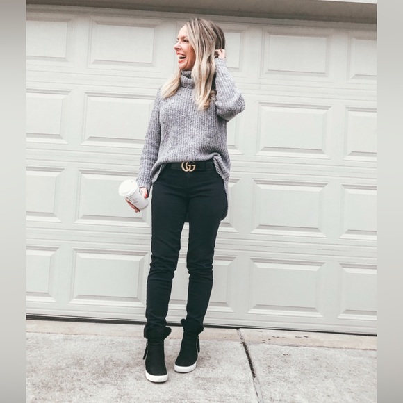 Meet your Posher, Veronica - Picture 8 of 16